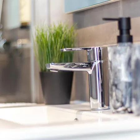 Infinity View 纳扎雷